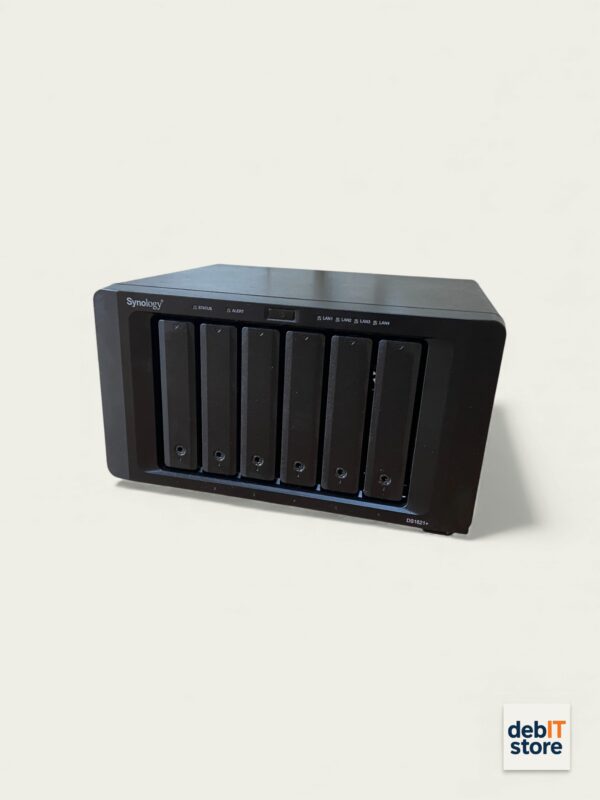 Synology DS1621+ Front RS