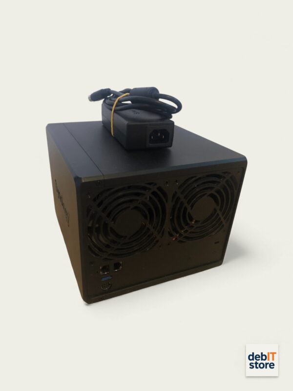 Synology DS420+ Back