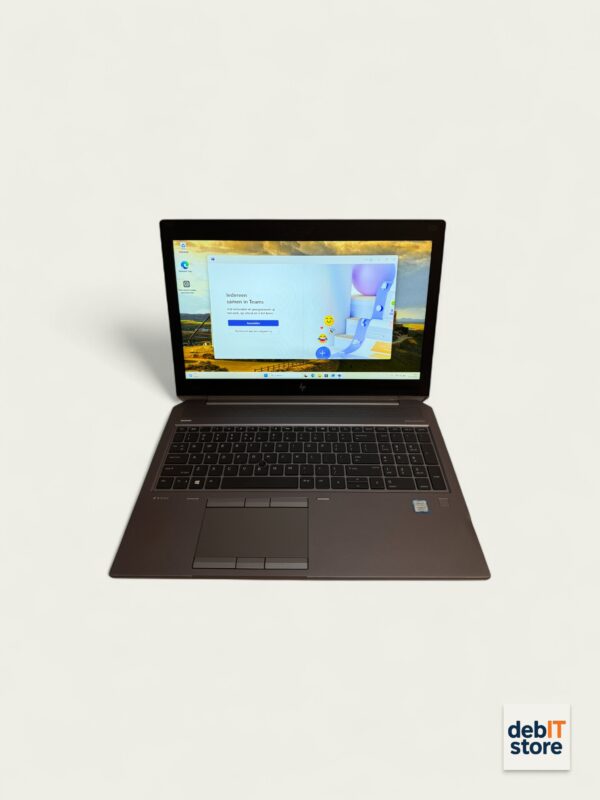 HP Zbook 15 Front open 2