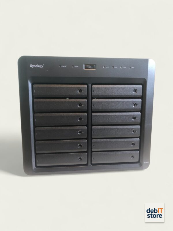 Synology DS2415+ Front 1