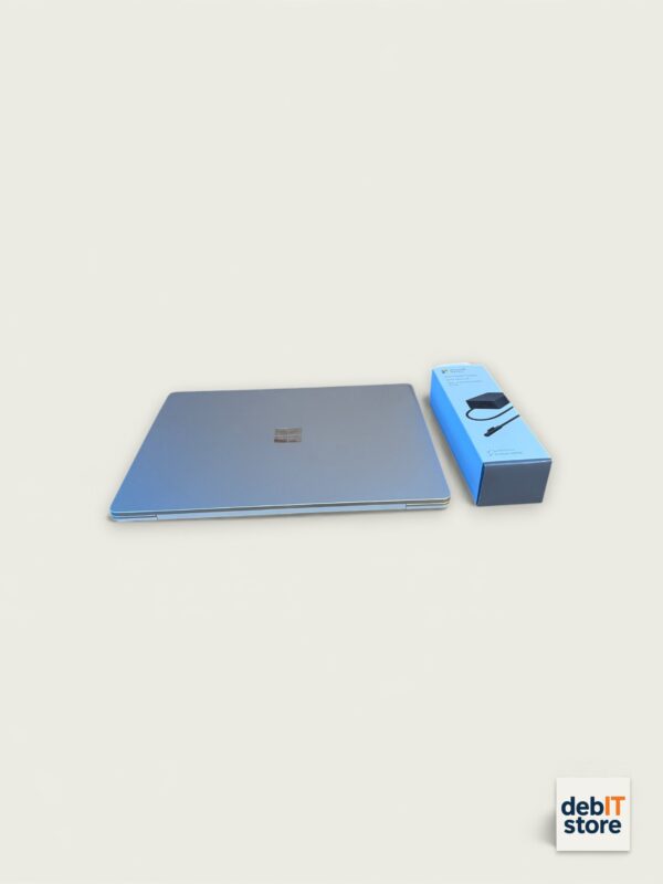 Microsoft Surface Go3 Front closed Microsoft Surface Go3 Front closed