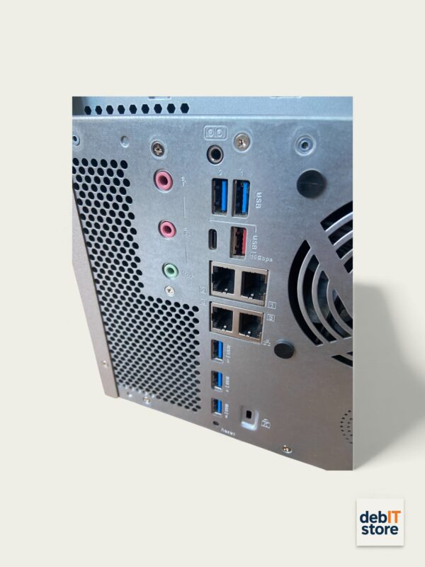 Qnap TS-1277 Aansluitingen