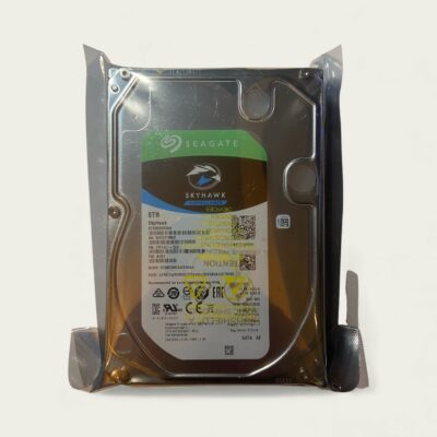 Seagate Skyhawk ST8000VX004 Front