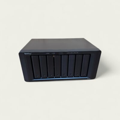 Synology DS1819+ Front 2 Synology DS1819+ Front 2