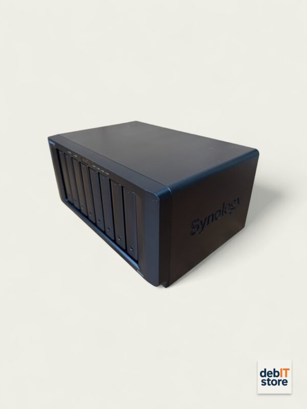 Synology DS1819+ Front RS Synology DS1819+ Front RS