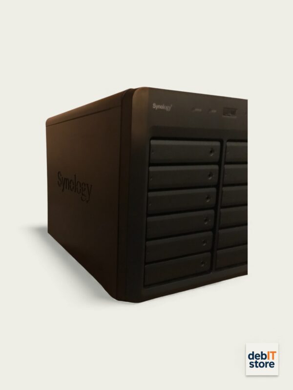 Synology DX1215 Front LS