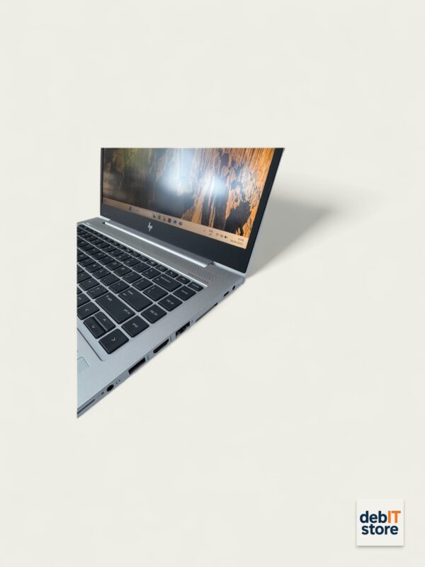 HP Elitebook 840G5 (16gb ram - 256gb nvme - Windows 11)